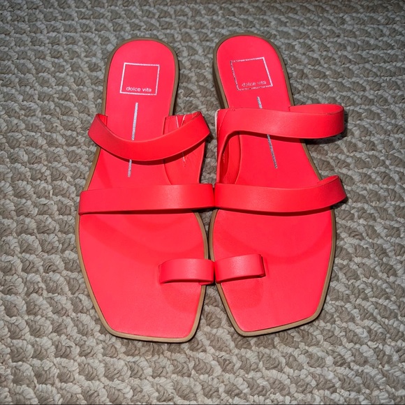 Dolce Vita Shoes - DOLCE VITA slides SIZE 8